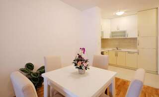 Апартаменты Apartments Pegasus lux Будва Улучшенные апартаменты-4